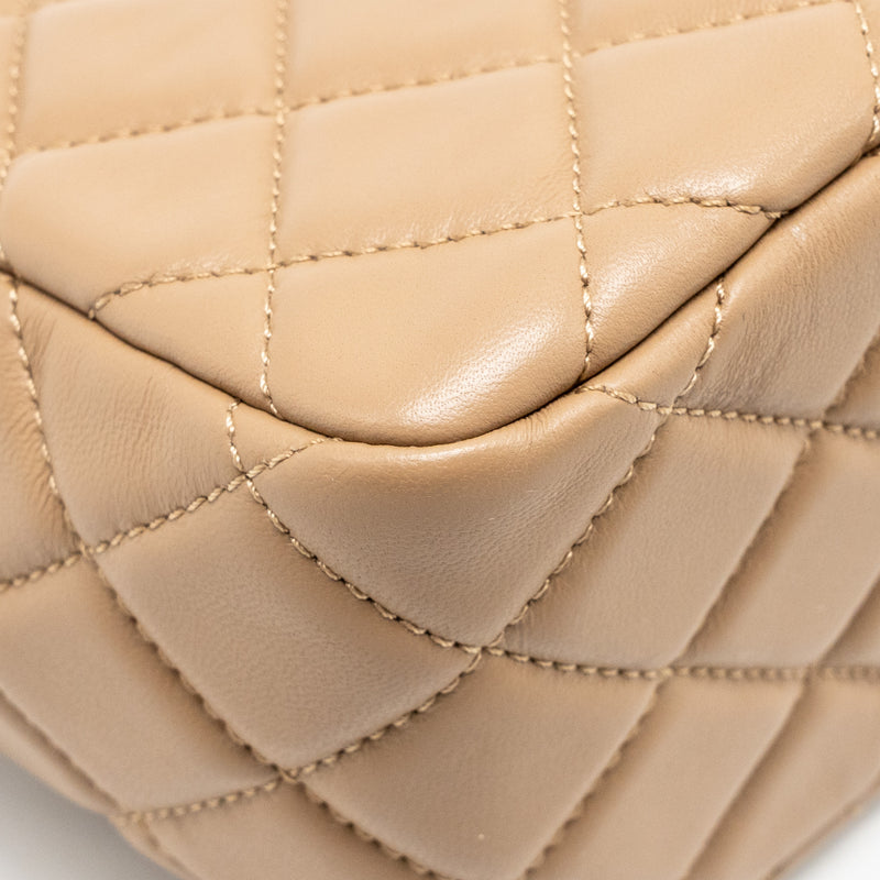 Chanel Pearl Crush hobo bag lambskin beige GHW (microchip)