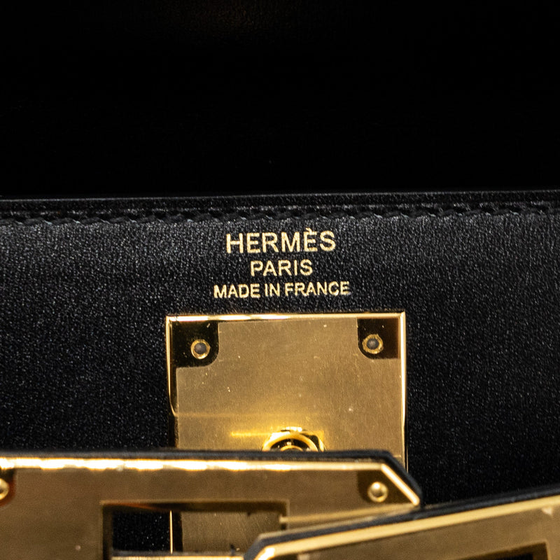 Hermes Kelly 28 Box Calfskin Black GHW Stamp Y