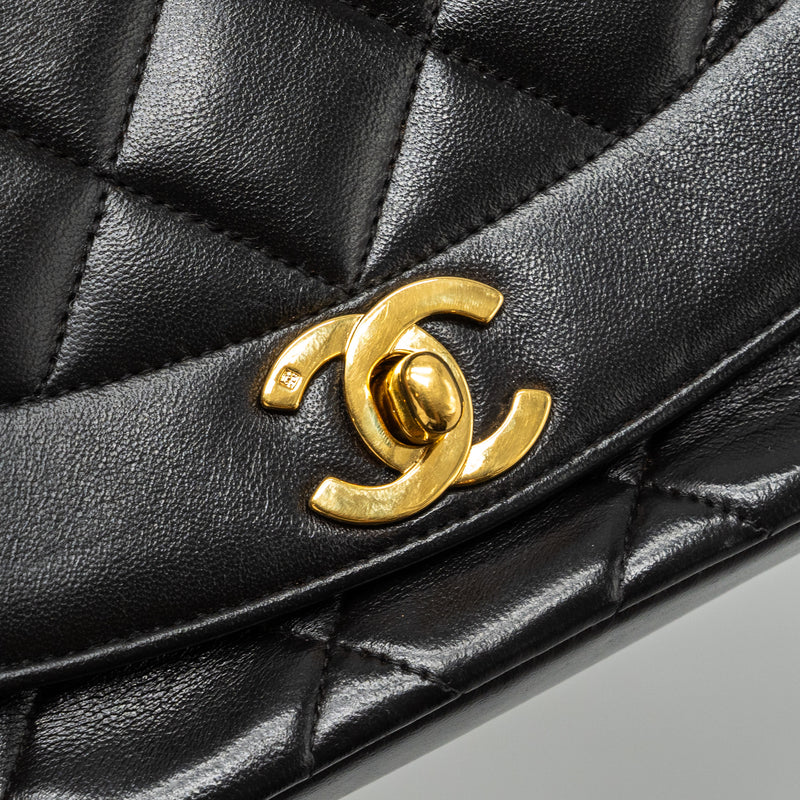 Chanel Vintage Small Diana Flap Bag Lambskin Black GHW