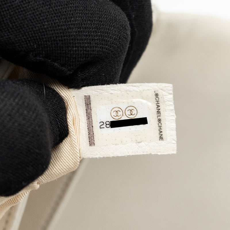 Chanel quilted mini flap bag Calfskin white GHW