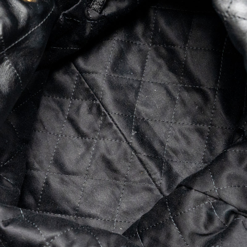 Chanel Medium 22 bag Calfskin black GHW (microchip)