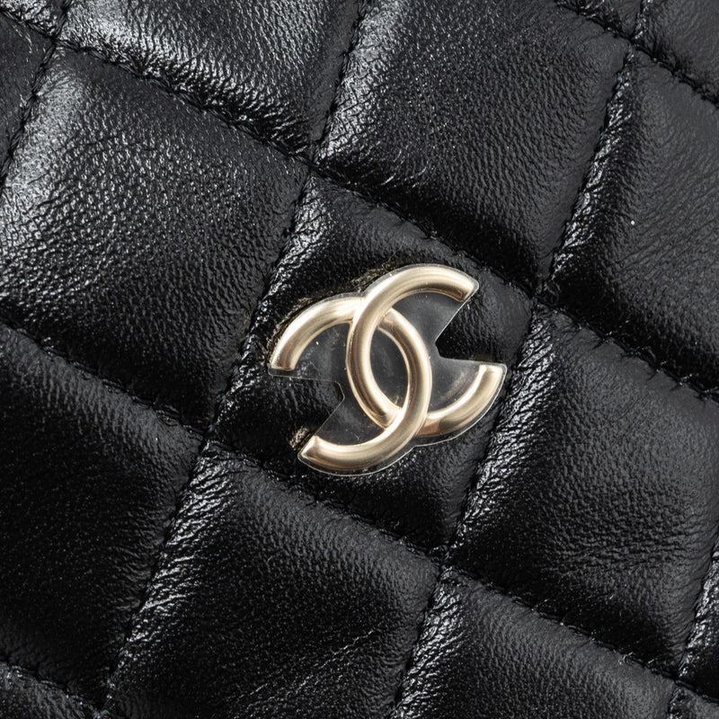 Chanel 23C round Clutch lambskin black GHW (microchip)