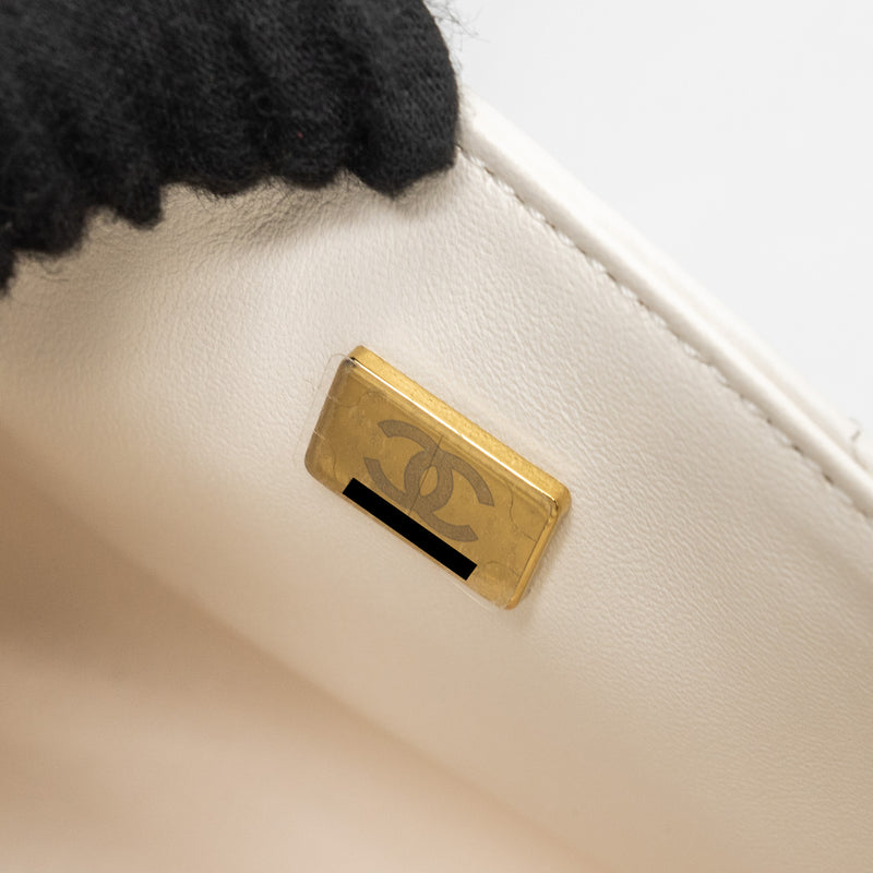 Chanel mini chevron 2.55 reissue flap bag calfskin white GHW (microchip)