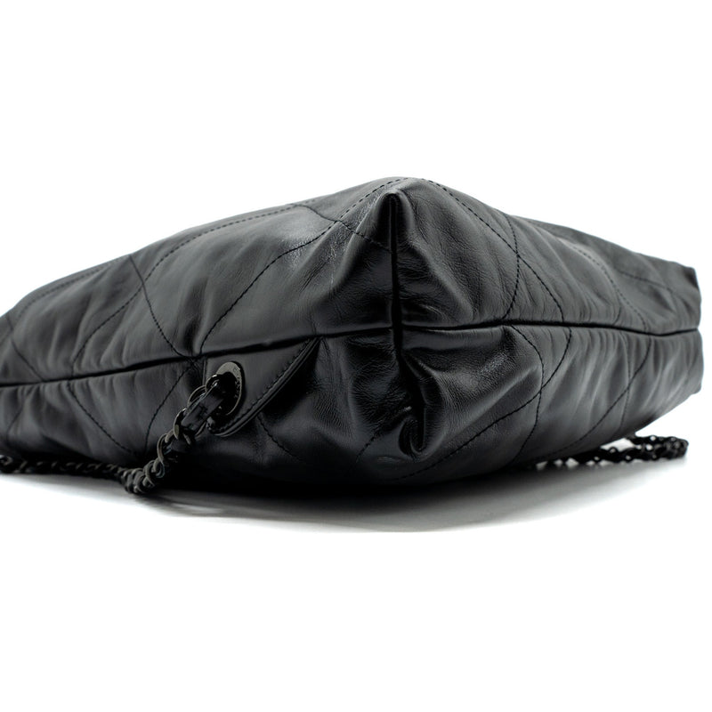 Chanel 22 backpack calfskin so black / black hardware (microchip)