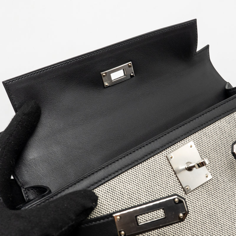 Hermes kelly 28 sellier toile H / swift ecru - black / black SHW stamp Z