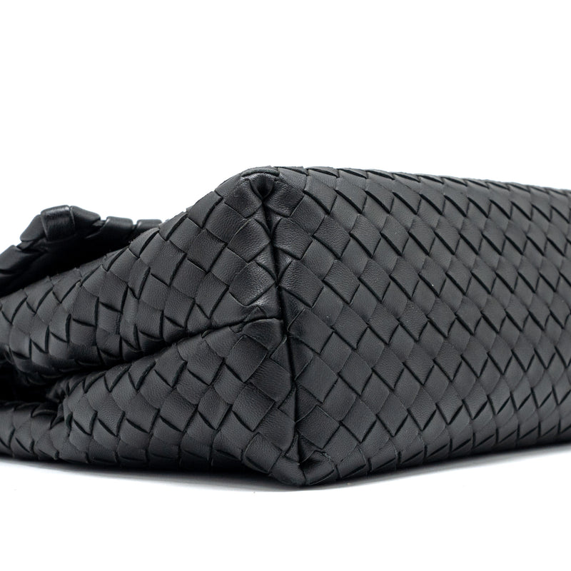 Bottega Veneta Single Chain Flap Bag Leather Black with Black Hardware