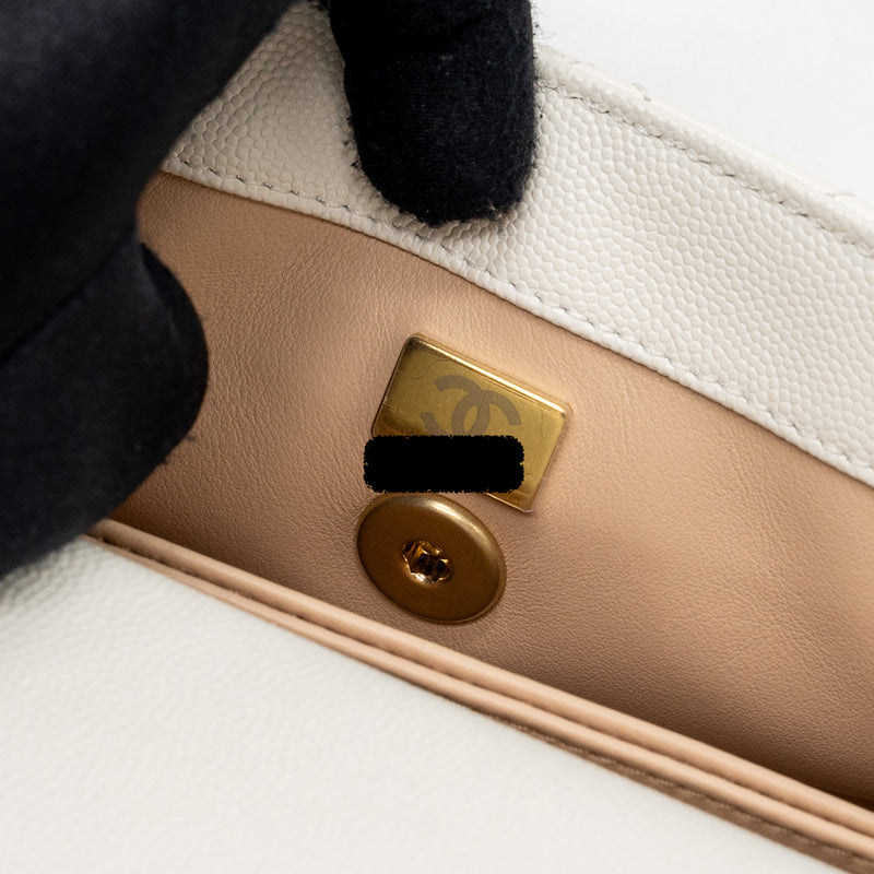 Chanel 23P detailed top handle Small coco handle caviar white GHW (microchip )