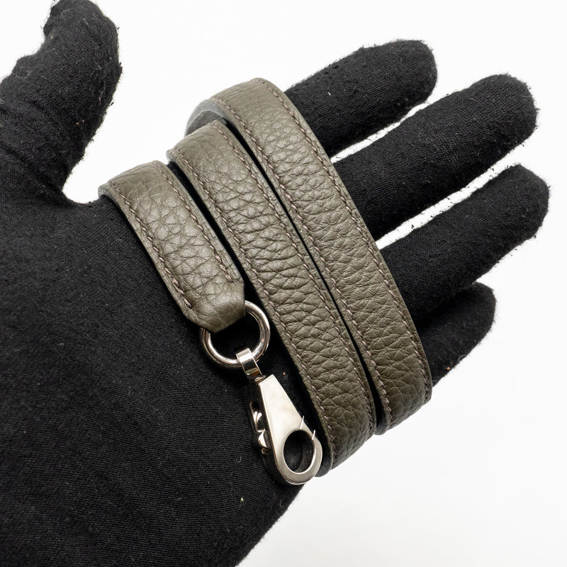 Hermes Kelly 25 Togo C6 Vert De Gris SHW Stamp Y