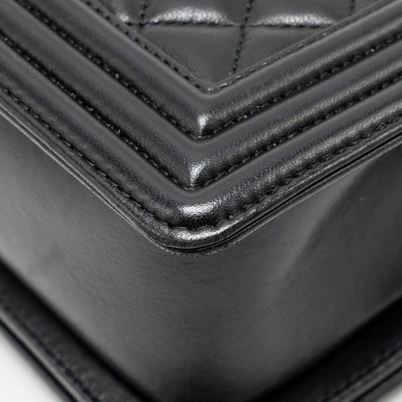Chanel Medium Boy Bag Lambskin Black Ruthenium SHW