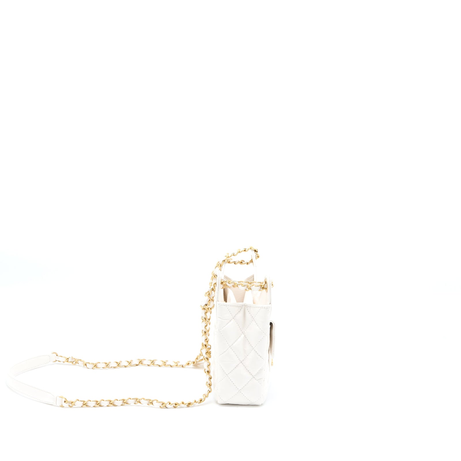 CHANEL ホワイト ボディバッグ Chanel 23C Small Hobo Bag Shiny Calfskin White Brushed GHW (Microchip)