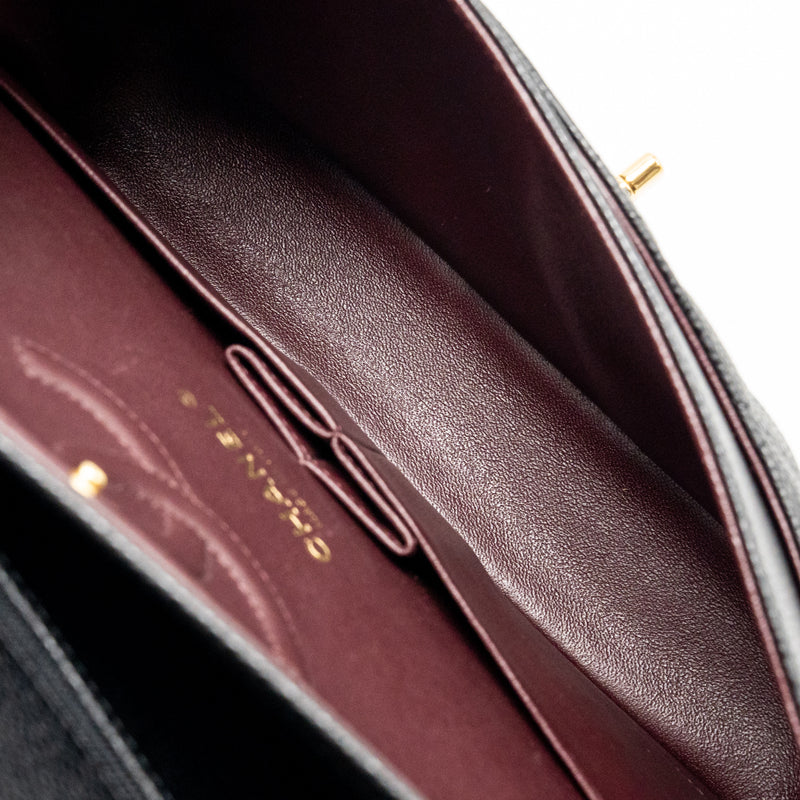 Chanel MEDIUM Classic Double Flap Bag Caviar Black GHW