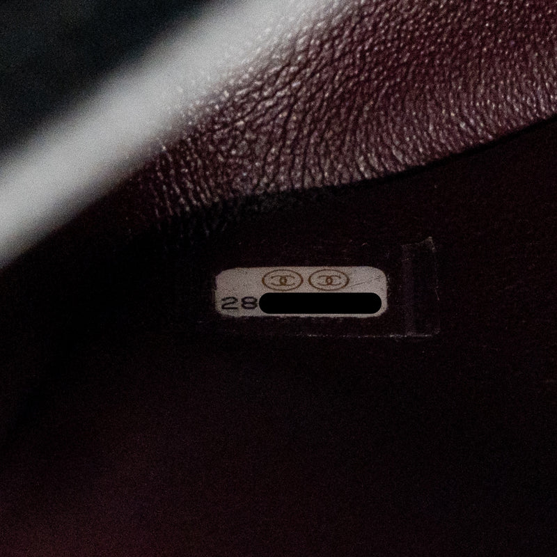 Chanel MEDIUM Classic Double Flap Bag Caviar Black GHW