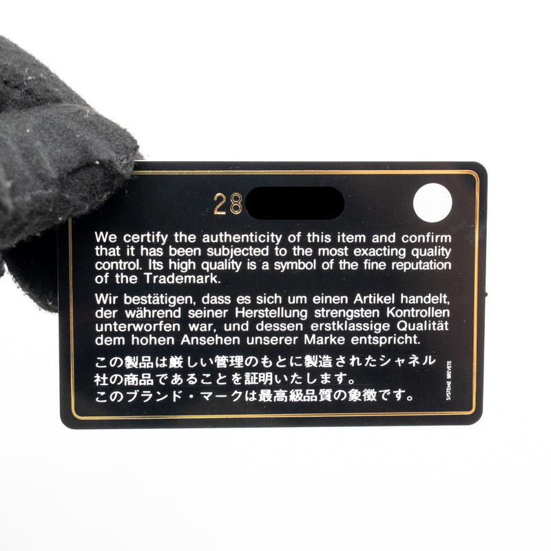 Chanel MEDIUM Classic Double Flap Bag Caviar Black GHW