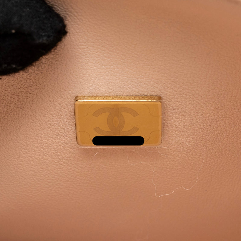 Chanel Medium Classic Double Flap Bag Caviar Light Pink LGHW (Microchip)