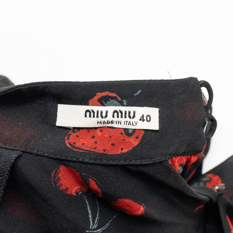 Miu Miu Size 40 Strawberry Rufle Knee Length Dress Silk /Polyester Black/Red