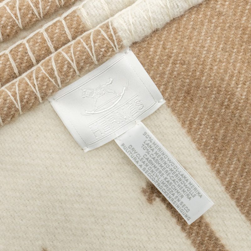 Hermes Avalon Baby Blanket Merinos Wool / Cashmere Noisette Moyer / Blanc