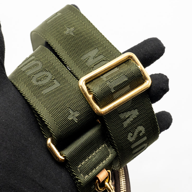 Louis Vuitton Multi Pochette accessories monogram canvas khaki strap GHW