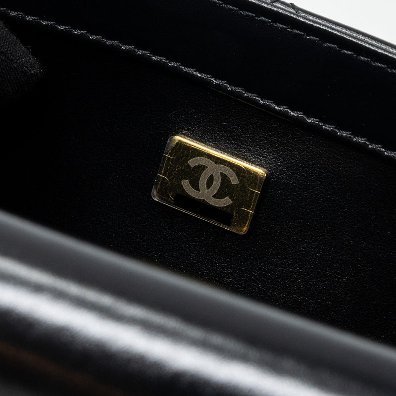 Chanel 24C gold crush flap bag calfskin black GHW (microchip)