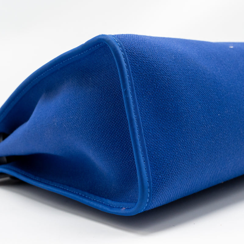 Hermes Herbag 31 Zip Bag Canvas/Hunter Leather Bleu Electrique/Bleu Indigo SHW Stamp A