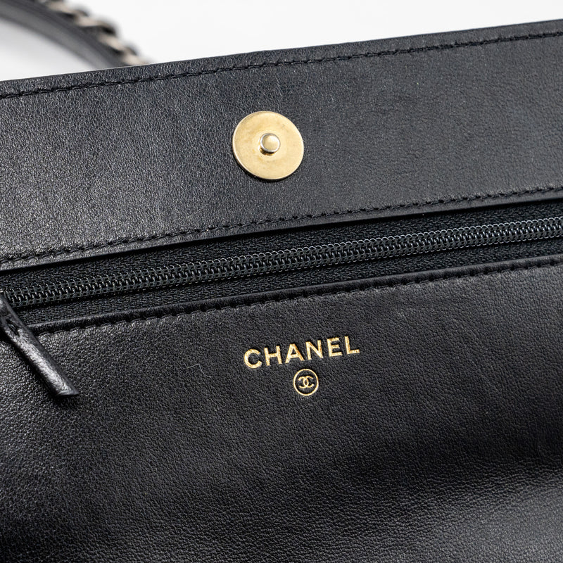 Chanel 19 Wallet On Chain Lambskin Black Multicolour Hardware (microchip)