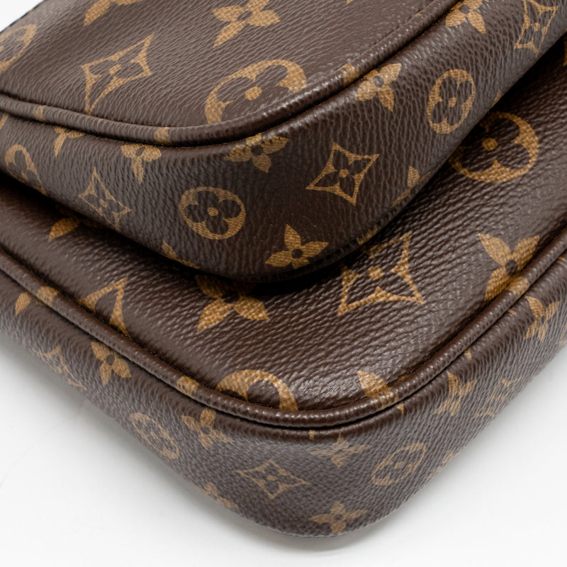 Louis Vuitton Multi Pochette Accessoires Monogram Canvas Khaki GHW