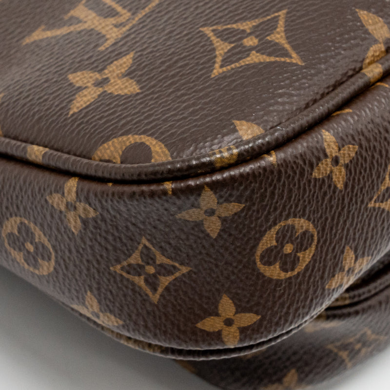 Louis Vuitton Multi Pochette Accessoires Monogram Canvas Khaki GHW