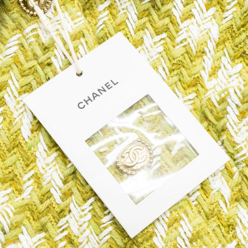 Chanel 22B Size 34 Jacket Wool/Silk Green/Ecru