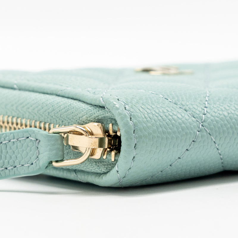 Chanel Zip Card Holder Caviar Light Green LGHW