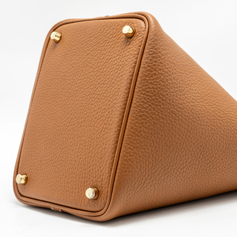 Hermes Picotin 18 Lock Bag Clemence Gold GHW Stamp B