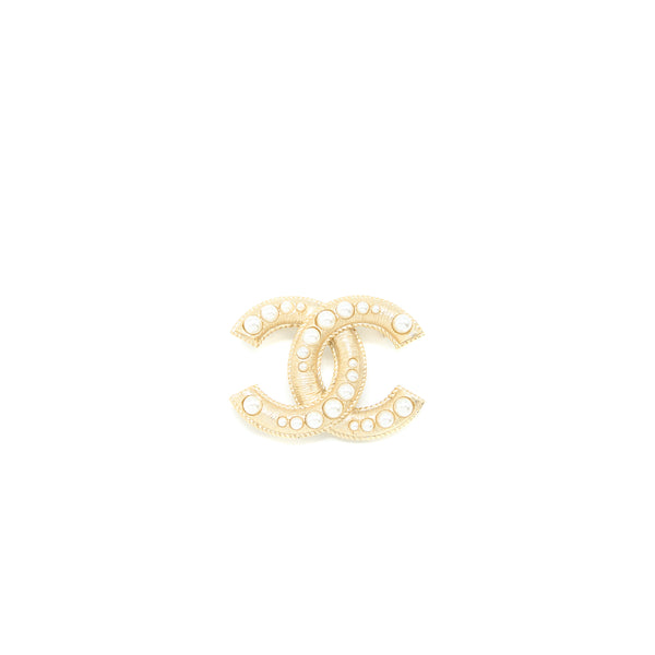 Chanel CC Logo/Pearl Brooch Light Gold Tone
