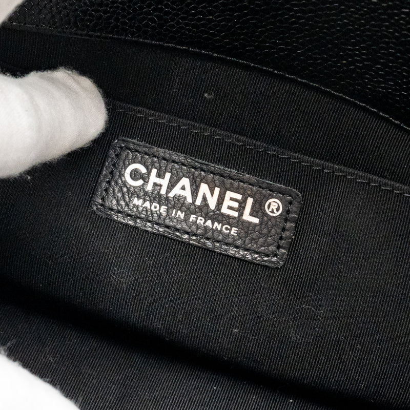 Chanel Chevron Medium Boy Bag caviar black SHW