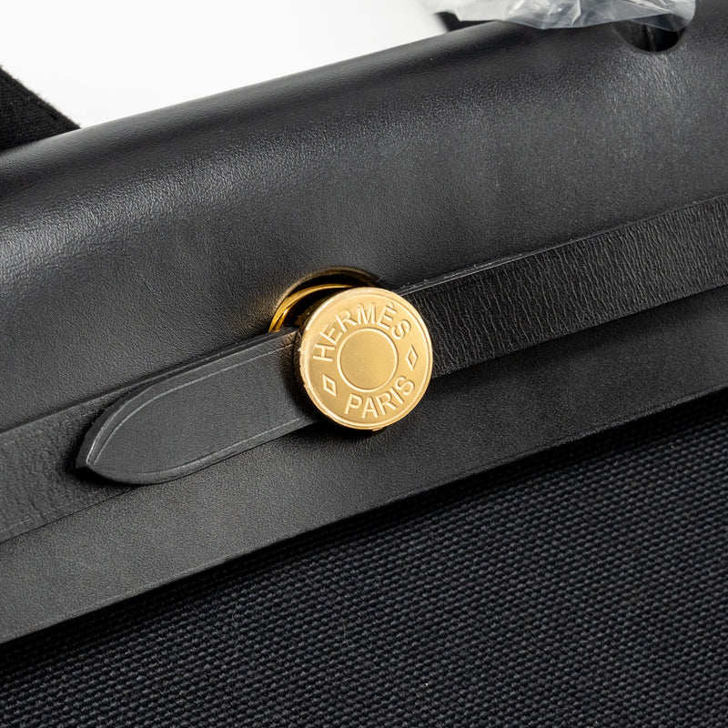Hermes Herbag 31 Zip Bag Canvas/Hunter Leather Black GHW Stamp Z