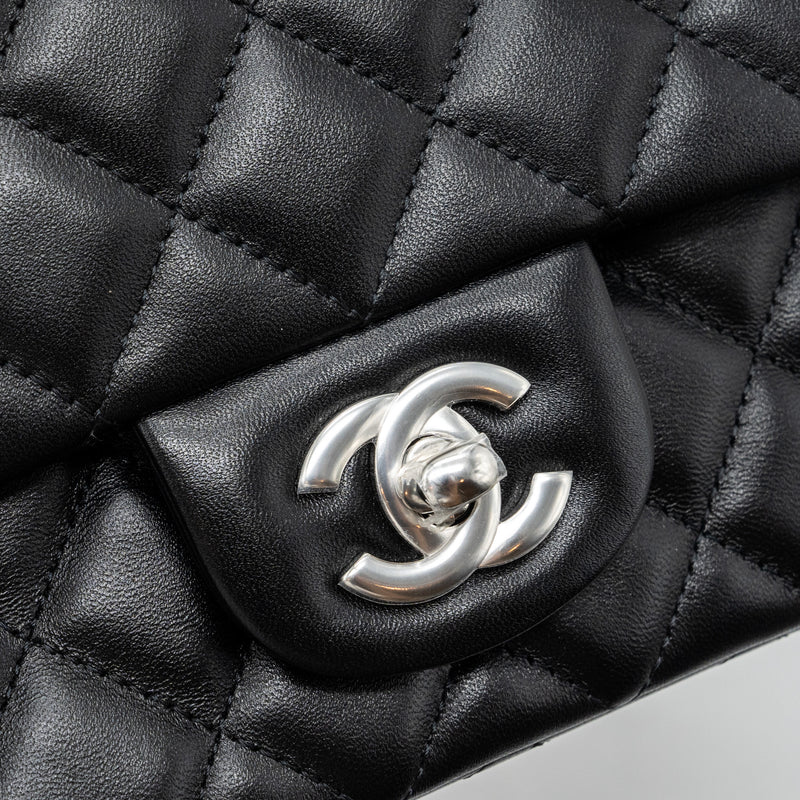 Chanel Classic Mini Rectangular Flap Bag Lambskin Black SHW (microchip)