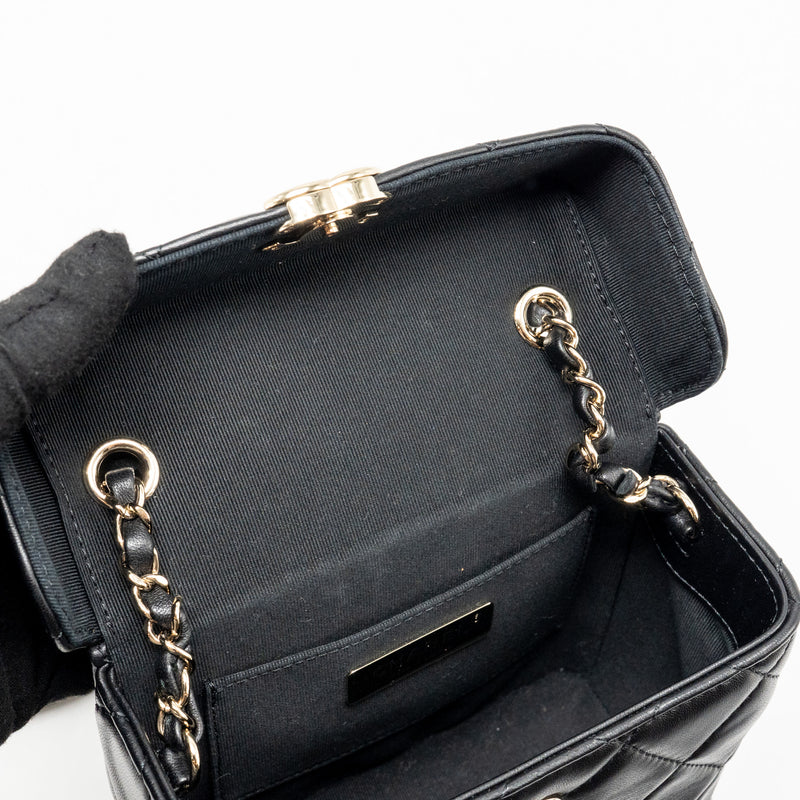 Chanel flap vanity with chain lambskin black LGWH (microchip)