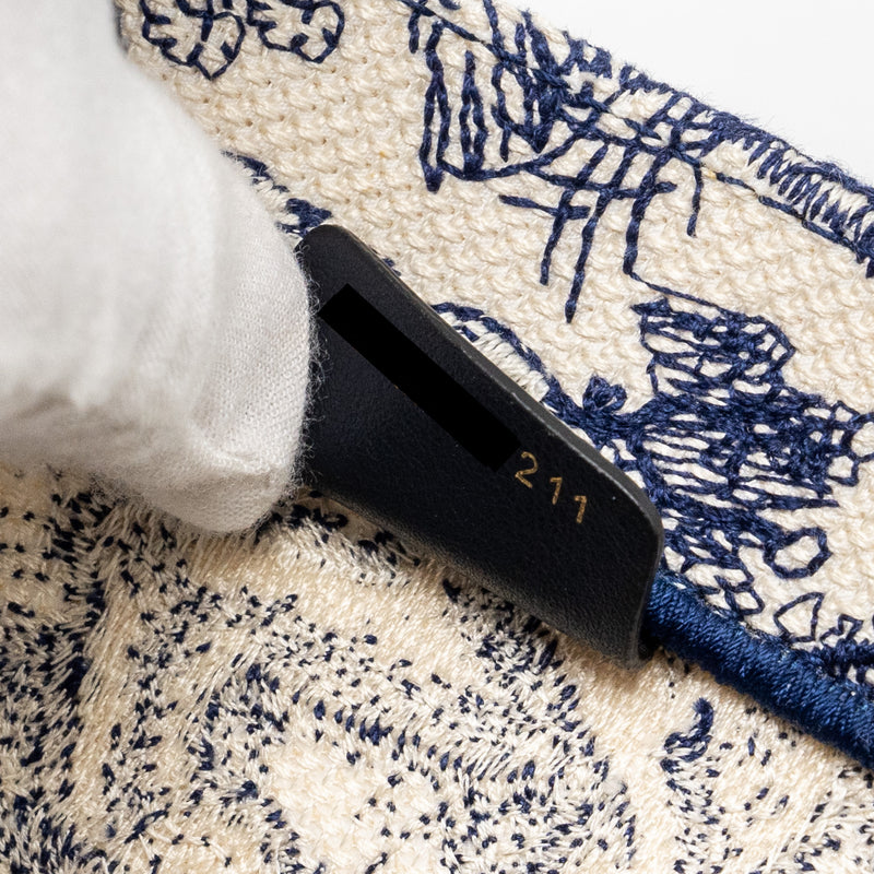 Dior Medium Book tote Blue Toile De Jouy Embroidery Canvas