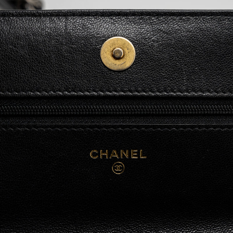 Chanel 19 wallet on chain lambskin black multicolor hardware