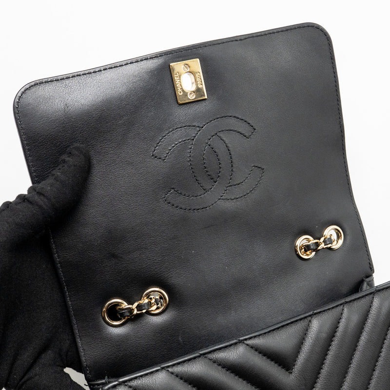 Chanel Chevron Flap bag lambskin black LGHW
