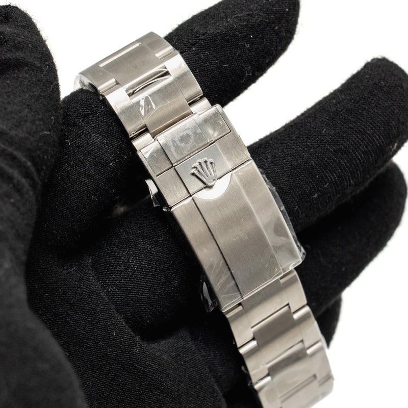 Rolex Explore II 42 Oystersteel Black Dial Model: 226570