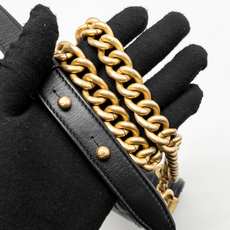 Chanel Small Boy Bag Calfskin Black GHW (microchip)