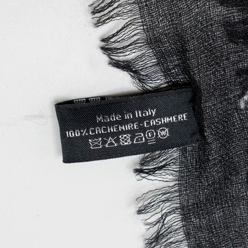 Chanel Scarf / eye mask travel set Cashmere / Silk black