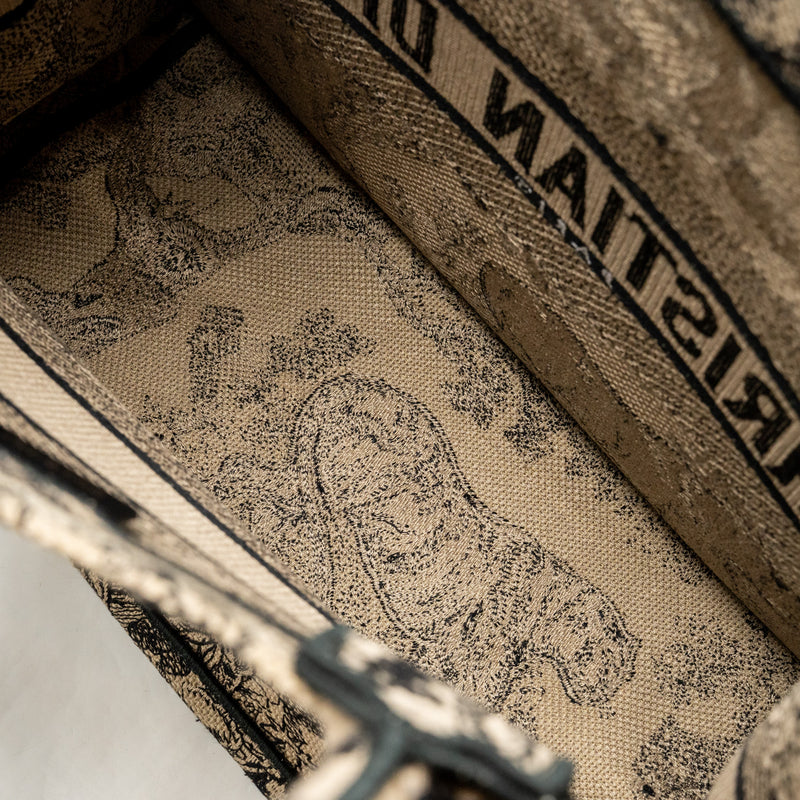 Dior Medium Dior Book Tote Toile de Jouy Reverse Embroidery Canvas Beige