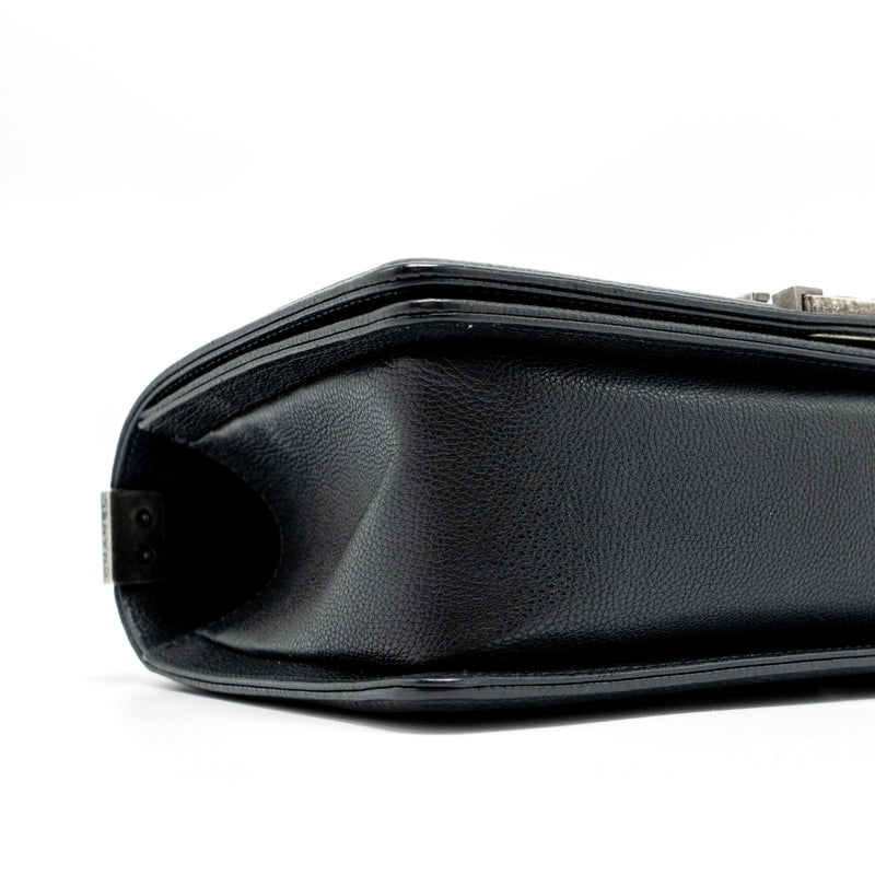 Chanel Medium Boy Bag Grained Calfskin Black Ruthenium Hardware