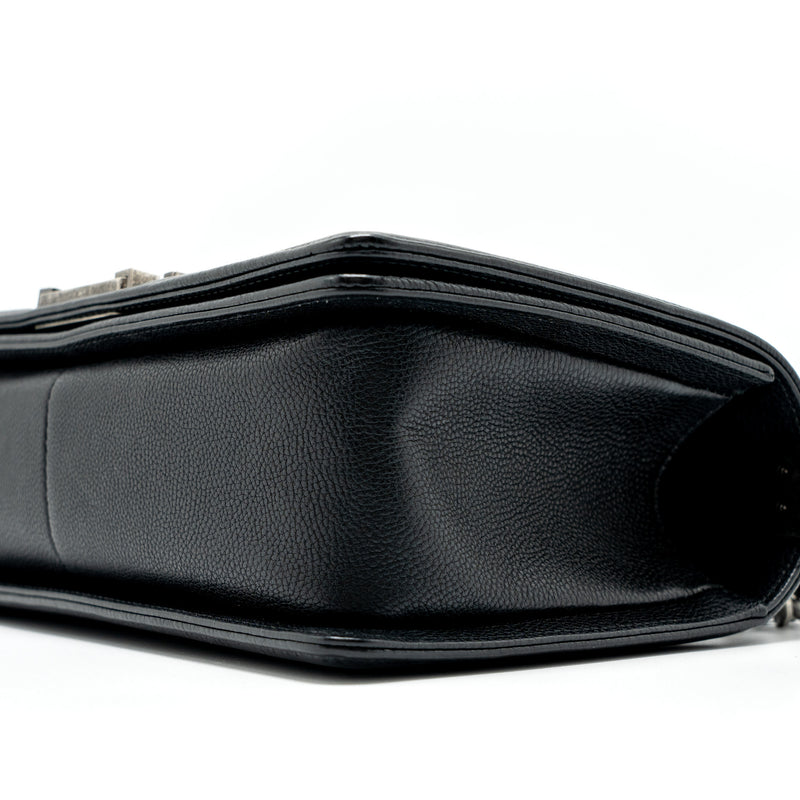 Chanel Medium Boy Bag Grained Calfskin Black Ruthenium Hardware