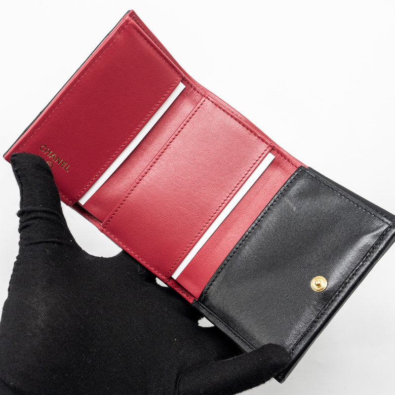 Chanel 19 compact wallet lambskin black GHW (microchip)