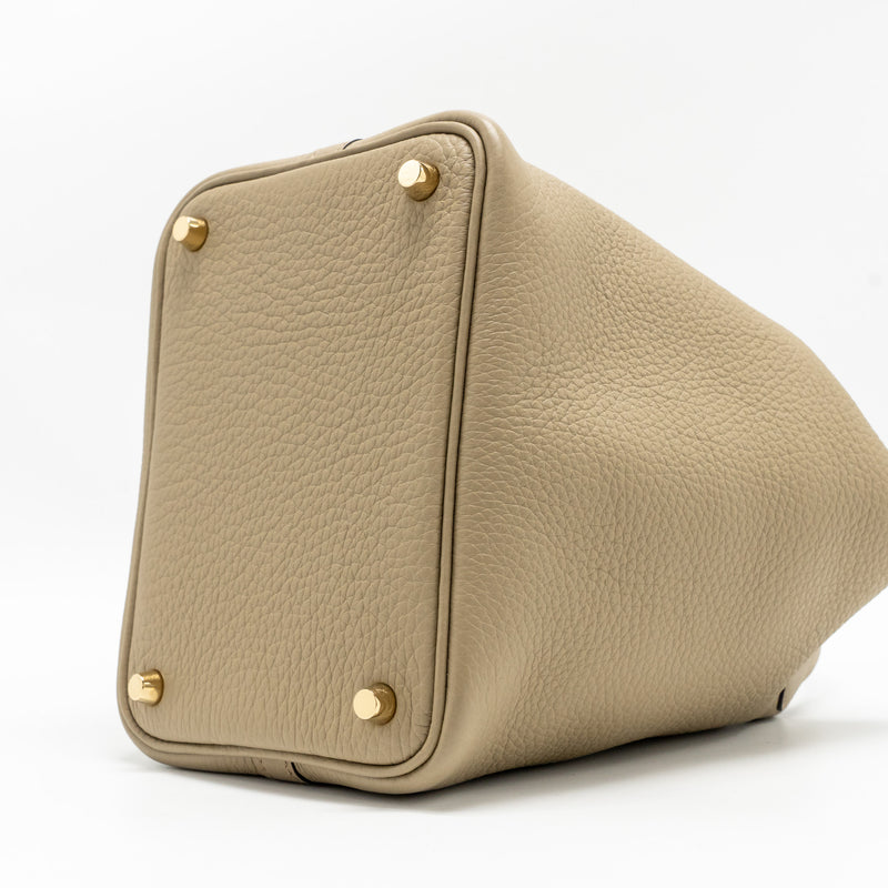 Hermes Picotin 18 Lock Bag Clemence Beige Marfa GHW Stamp W