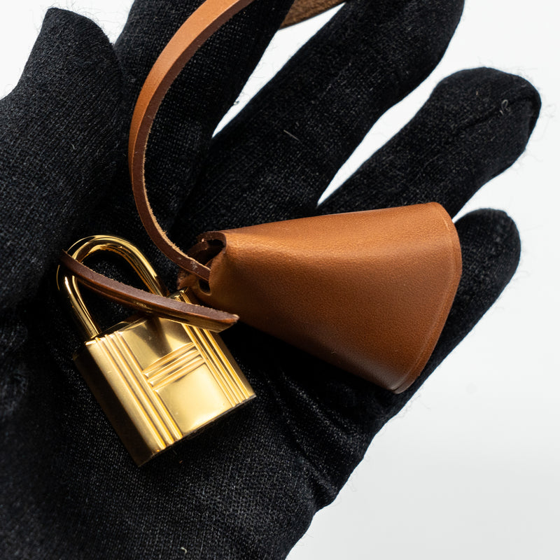 Hermes Herbag 31 Zip Bag Retourne Canvas/Vache Hunter Poussiere/Fauve GHW Stamp Y