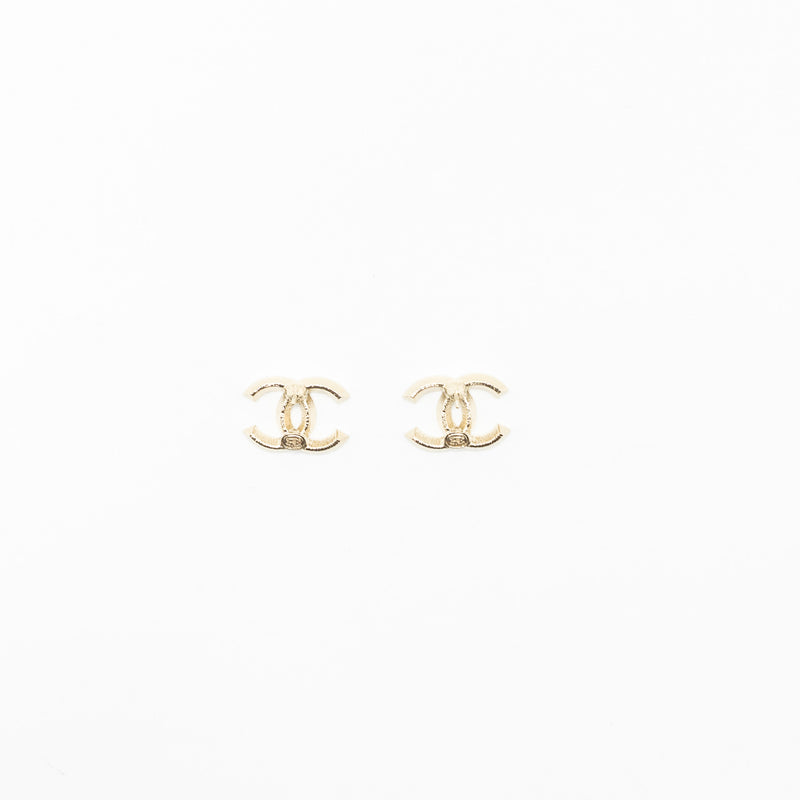 Chanel CC logo earrings light gold tone with crystal