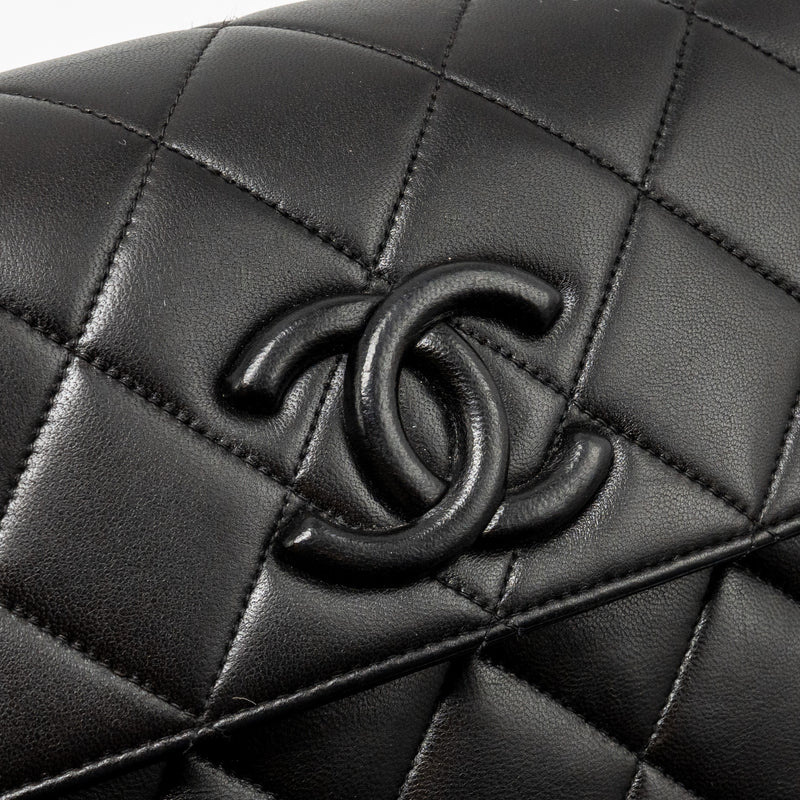 Chanel Vintage Quilted CC Flap Bag Lambskin Black GHW