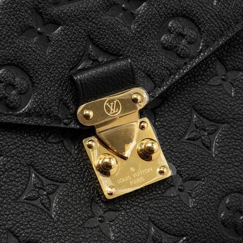 Louis Vuitton Pochette Metis Monogram Empreinte Black GHW