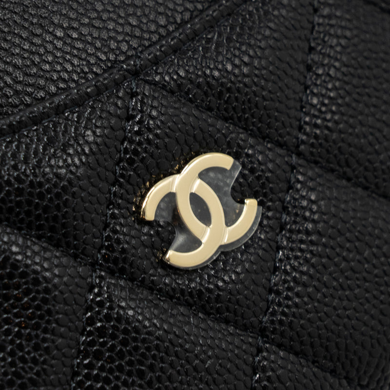 Chanel L zipper card holder caviar black GHW (microchip )